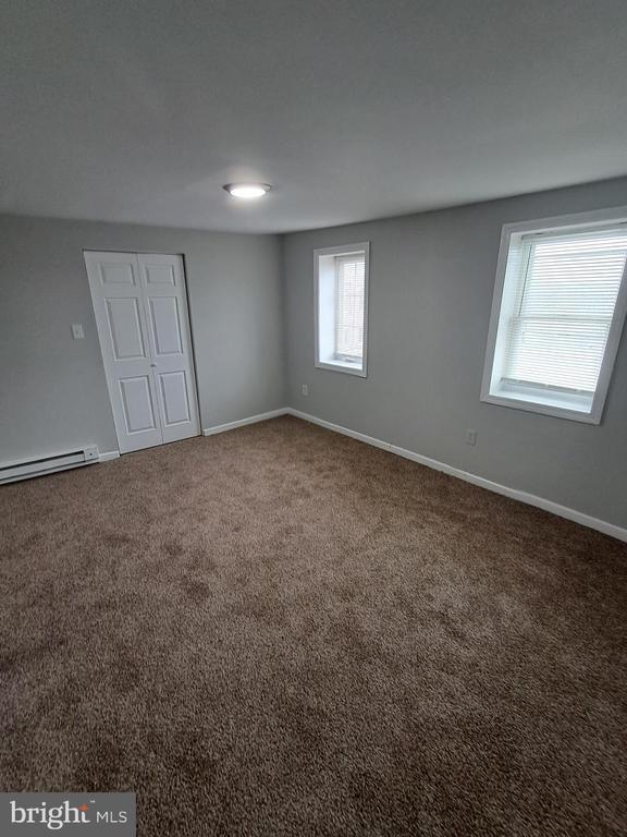 Building Photo - 33 Mill St