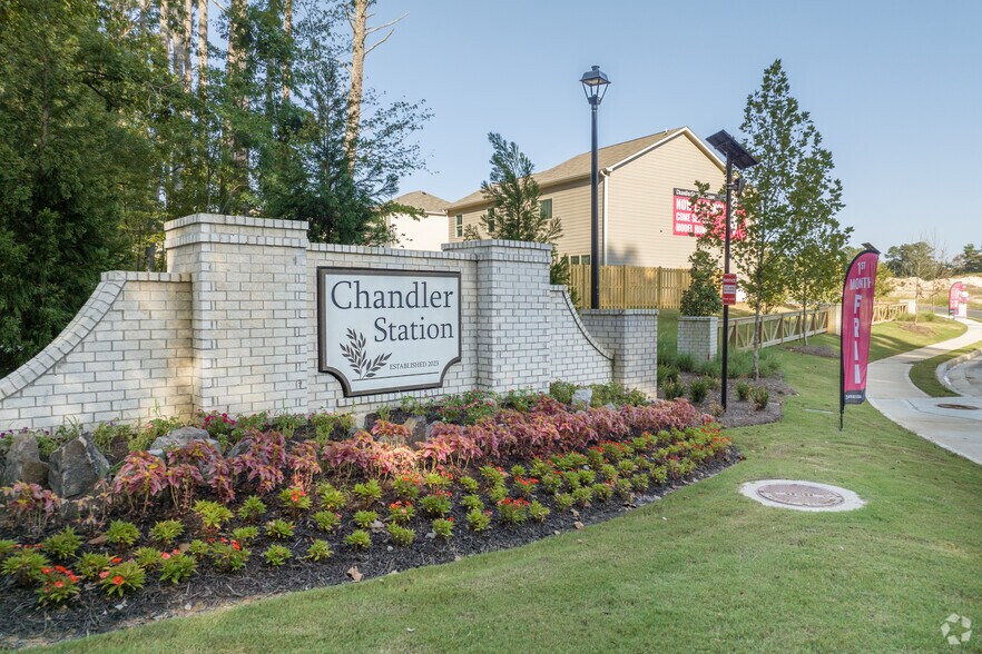 Building Photo - Chandler Station Rental Homes
