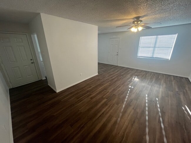 Building Photo - 2427 88th St