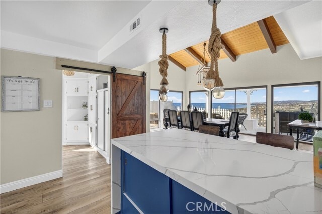 Building Photo - 307 E Avenida Cordoba