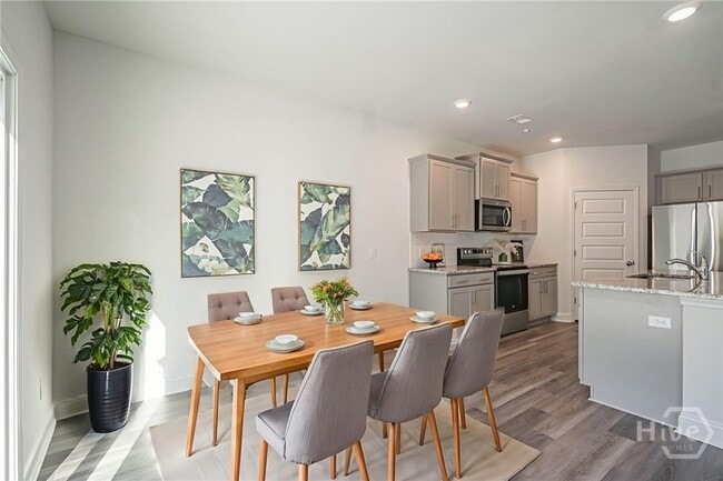 Building Photo - 756 Logging Hl Dr