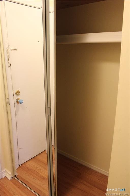 Building Photo - 20 Woodsedge Dr