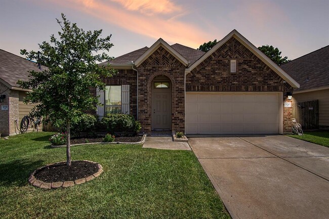 Building Photo - 7043 Birnam Garden Lane