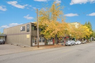 Building Photo - 1621 Queen Anne Ave