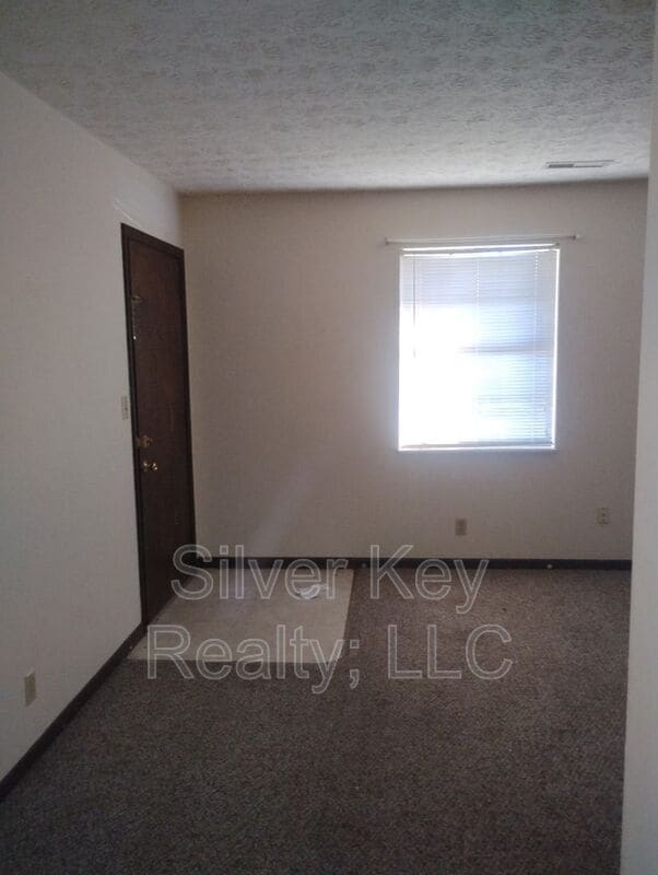 Building Photo - 408-410 Oklahoma St