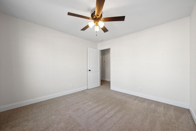 Building Photo - 1180 Henry Pl Blvd