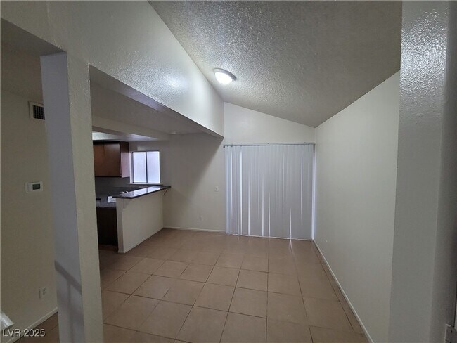 Building Photo - 108 Boysenberry Ln