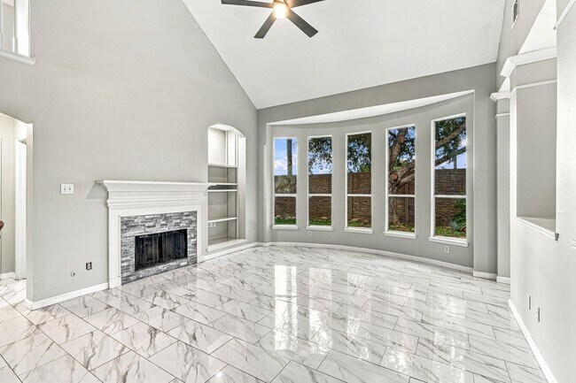 Building Photo - 1307 S Sandpiper Ct