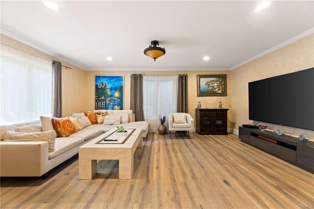 Building Photo - 4007 Alta Mesa Dr