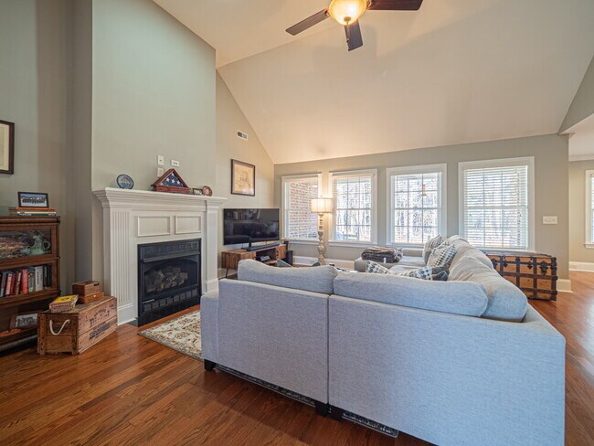 Building Photo - Available Mid-June in popular Carolina Palms!