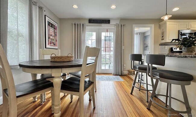 Building Photo - 35 Coolridge Rd