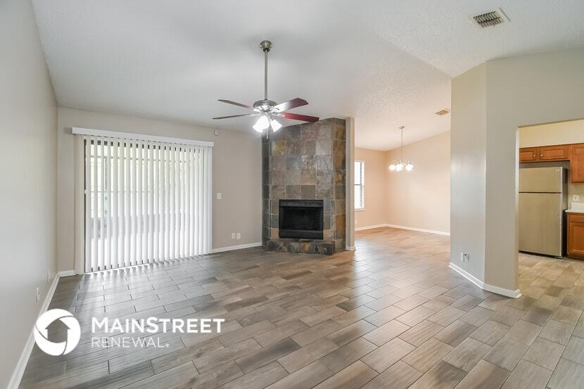 Building Photo - 10838 Naples Ct S