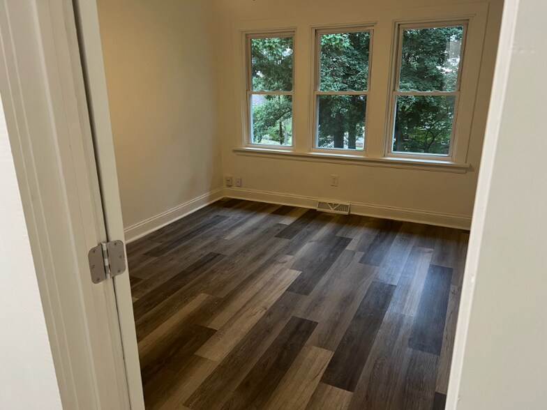 Building Photo - 673 Harrison Ave