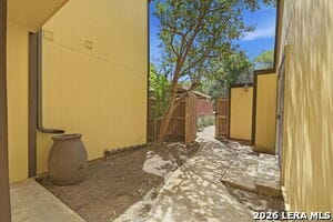 Building Photo - 12010 Ashrock Ct