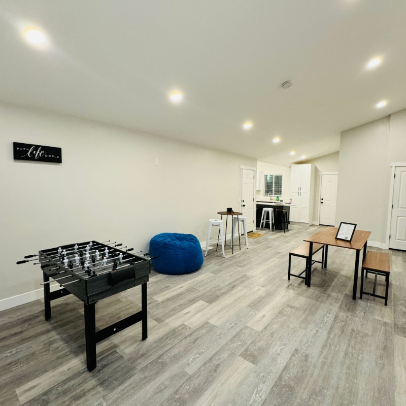 Building Photo - 7525 Birch St