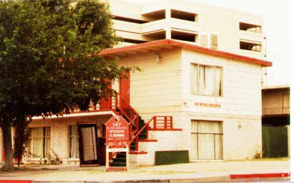 Building Photo - 147 W Philadelphia Ave