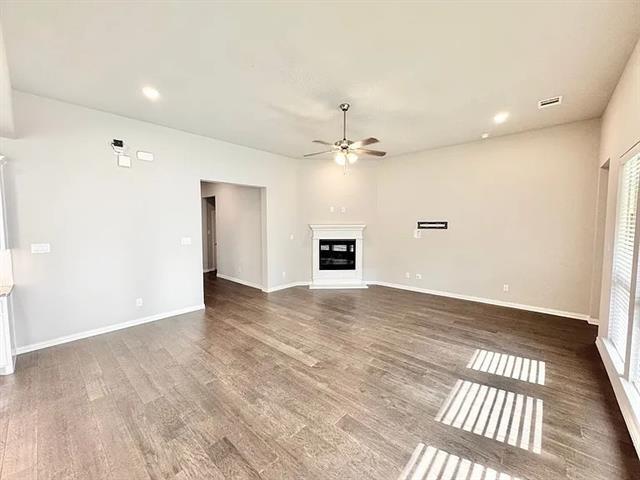 Building Photo - 809 Uplands Dr