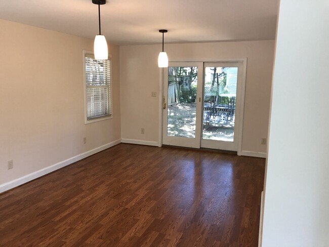 Dinning Room (Backyard Door) - 3805 jonesbridge road