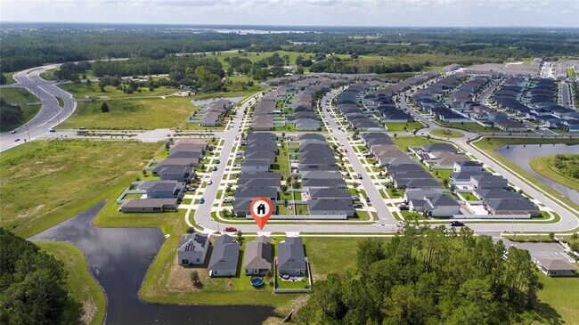 Building Photo - 355 Lily Ln