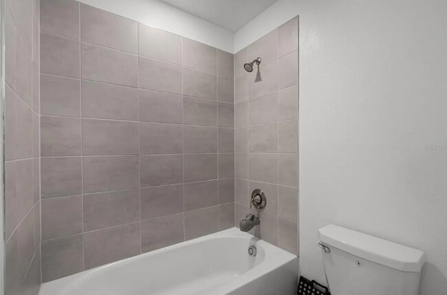 Building Photo - 11791 Language Wy