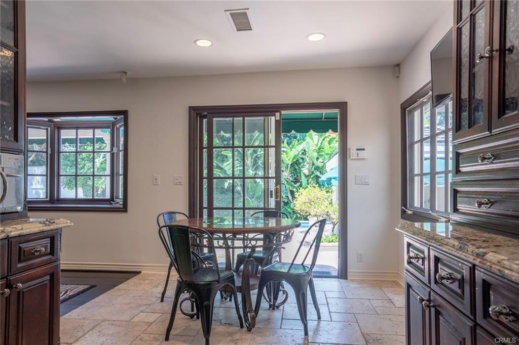Building Photo - 4063 Benedict Canyon Dr
