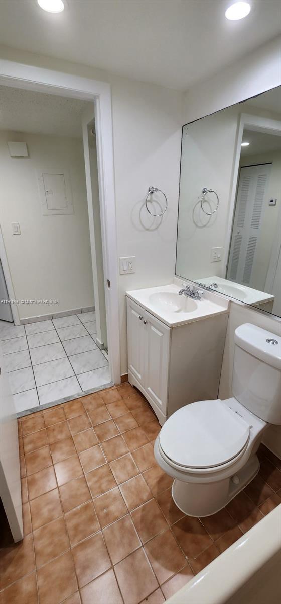 Building Photo - 5420 W 21st Ct