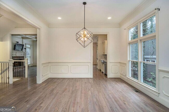 Building Photo - 208 Clarion Ave