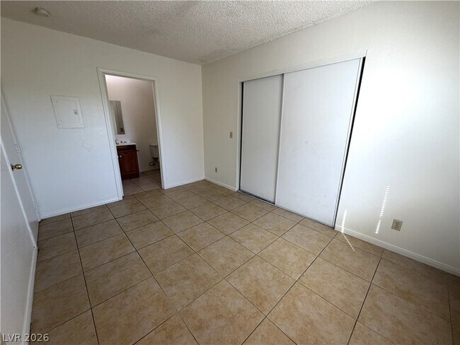 Building Photo - 3440 Civic Center Dr