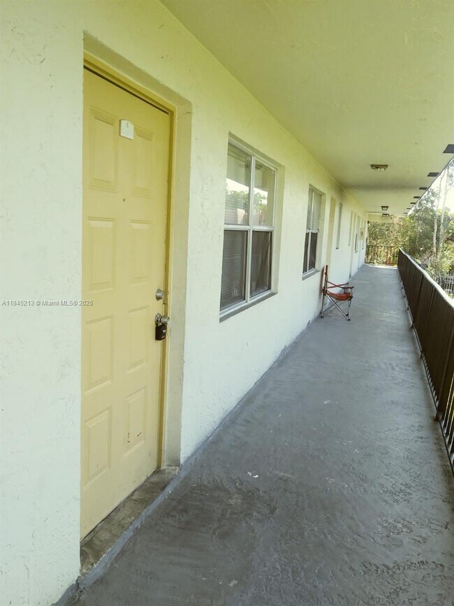 Building Photo - 4160 NW 21st St