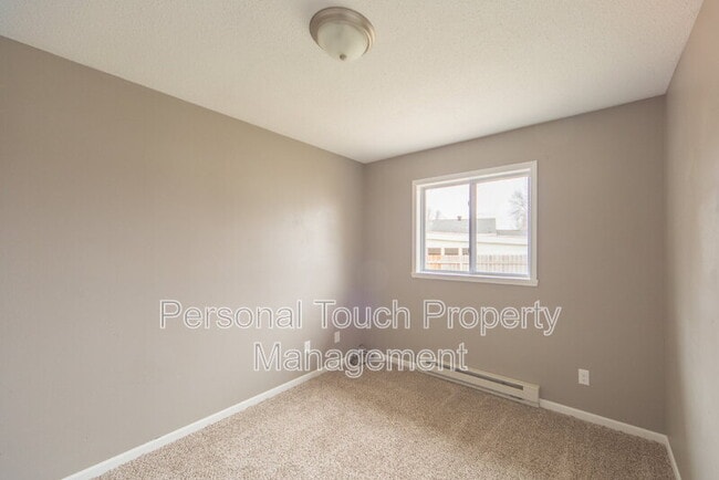 Building Photo - 1239 19th St N