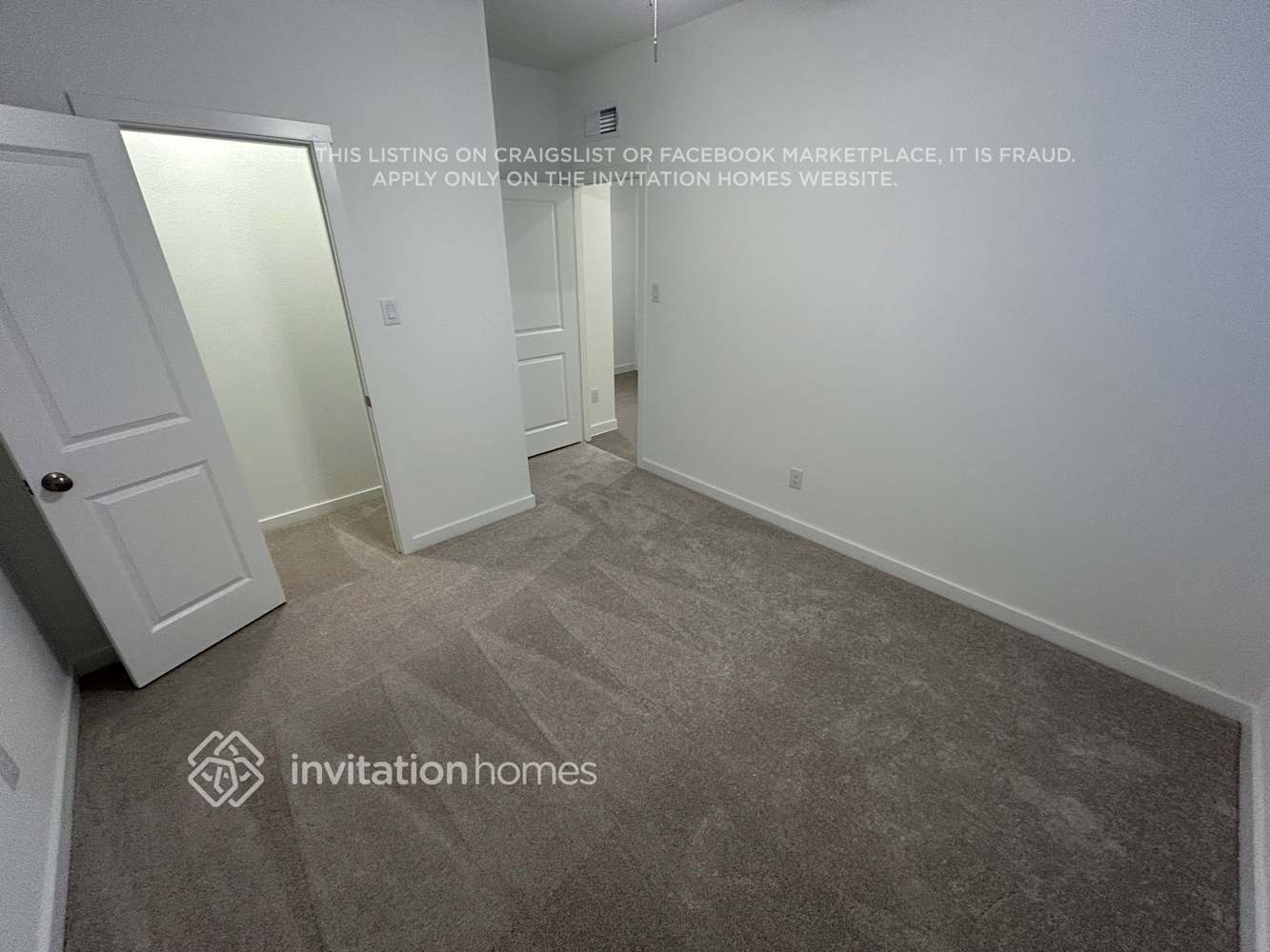 Building Photo - 327 Sedalia Trl