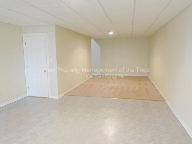 Building Photo - 4108 Stillbrook Ln