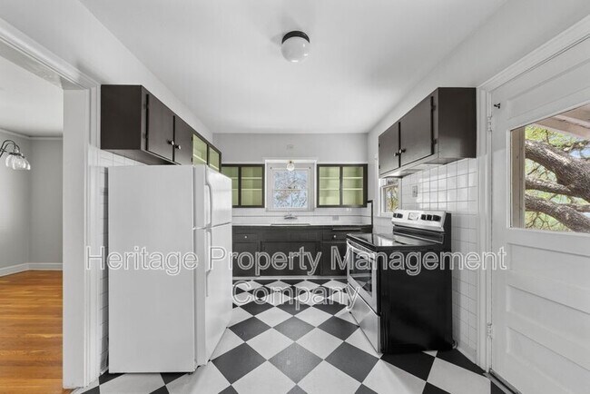 Building Photo - 109 E Norwood Ct