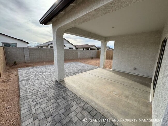 Building Photo - 39995 W Agave Rd