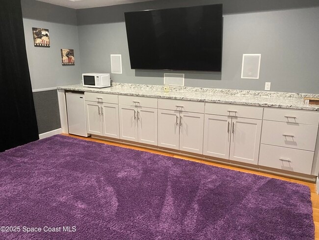 Building Photo - 781 Sunset Lakes Dr