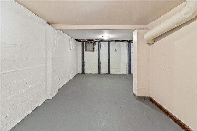 Building Photo - 2593 Osceola Ave