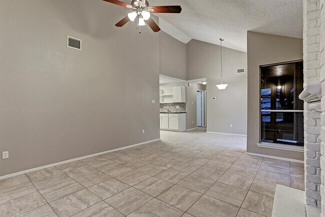 Primary Photo - 23322 Pebworth Pl