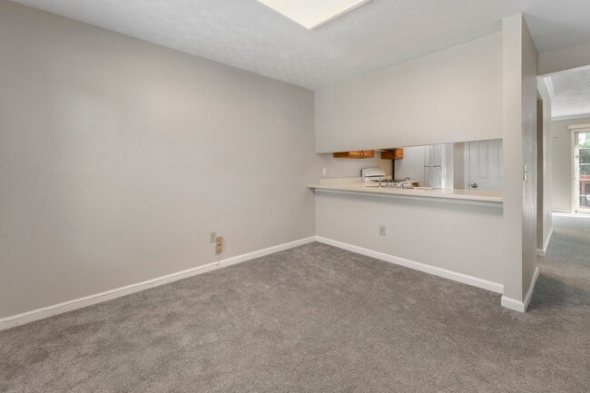 Building Photo - 3464 Kingswood Trail