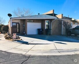 Building Photo - Very nice 2 Br house with 1 car garage