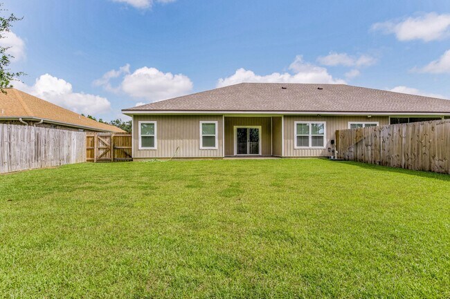 Building Photo - 6809 Water St