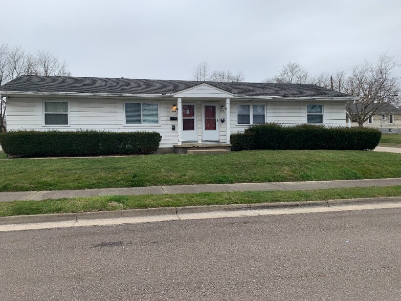 Building Photo - 1210 Wyley Ave