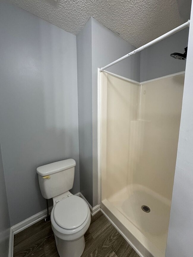 Building Photo - 2587 Elkmont Dr