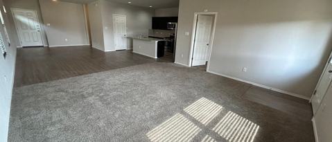 Building Photo - 15214 Pandion Dr
