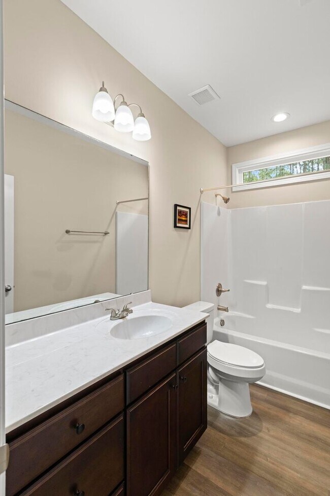 Building Photo - Hampstead Home For Rent