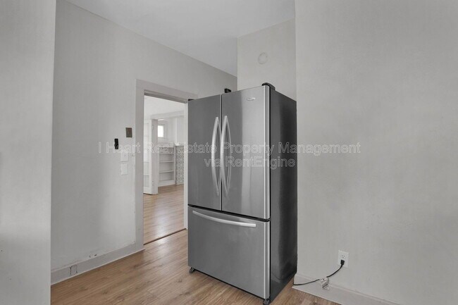 Building Photo - 269 Morrison Ave