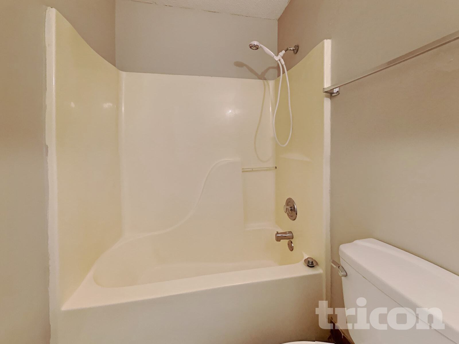 Building Photo - 2378 Iron Horse Dr