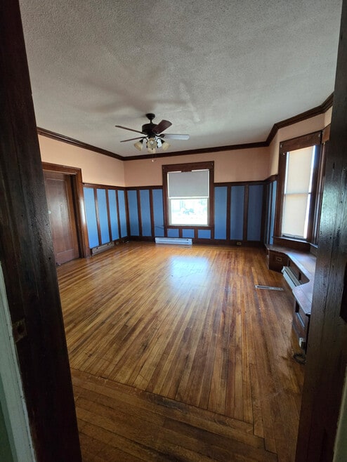 Building Photo - 1505 N Main St