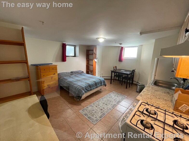 Primary Photo - 65 Inman St