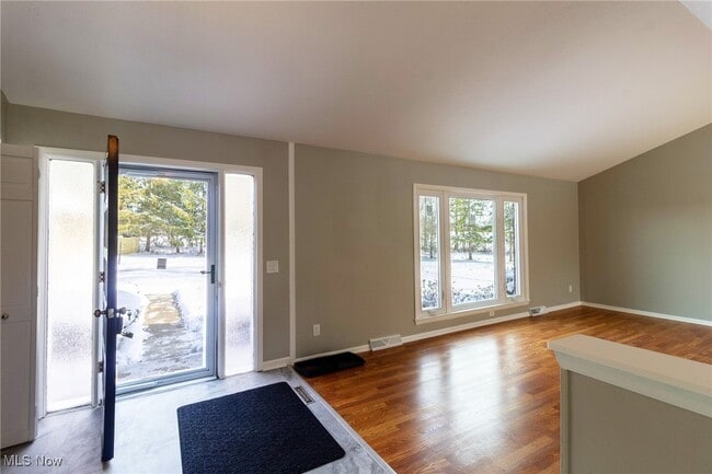 Building Photo - 24434 Emmons Rd