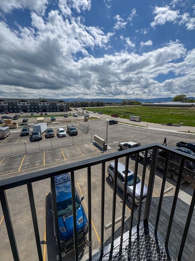 Building Photo - NEW Pet Friendly 1 bed/ 1 bath apartment!